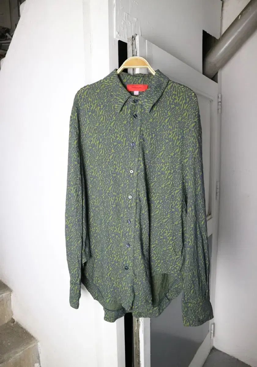 エコーズラッタ ノーカラーシャツ ECKHAUS LATTA エコーズラッタ 