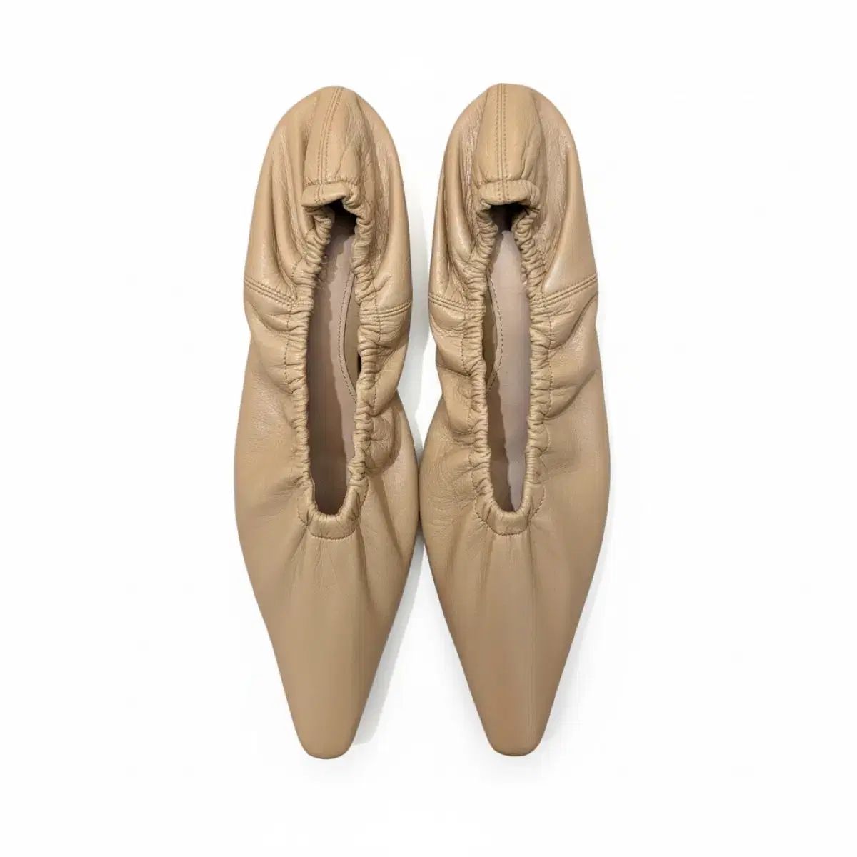 ボッテガ ヴェネタ フラット シューズ