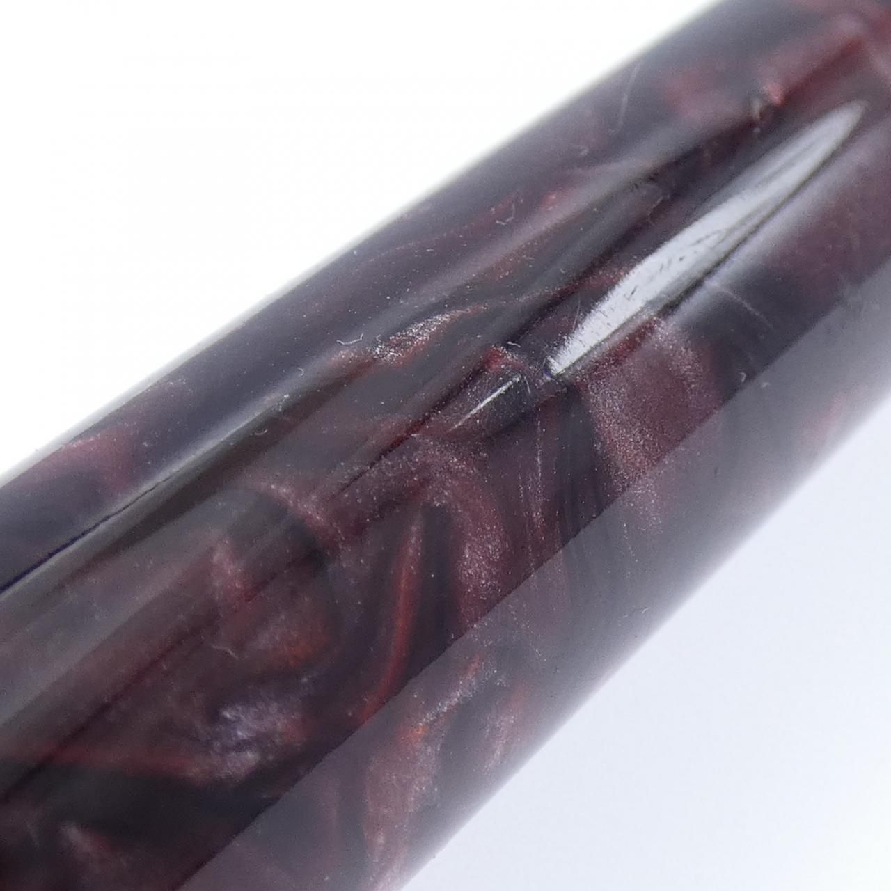 デュオフォールドマーブルレッドセンテニアル 万年筆