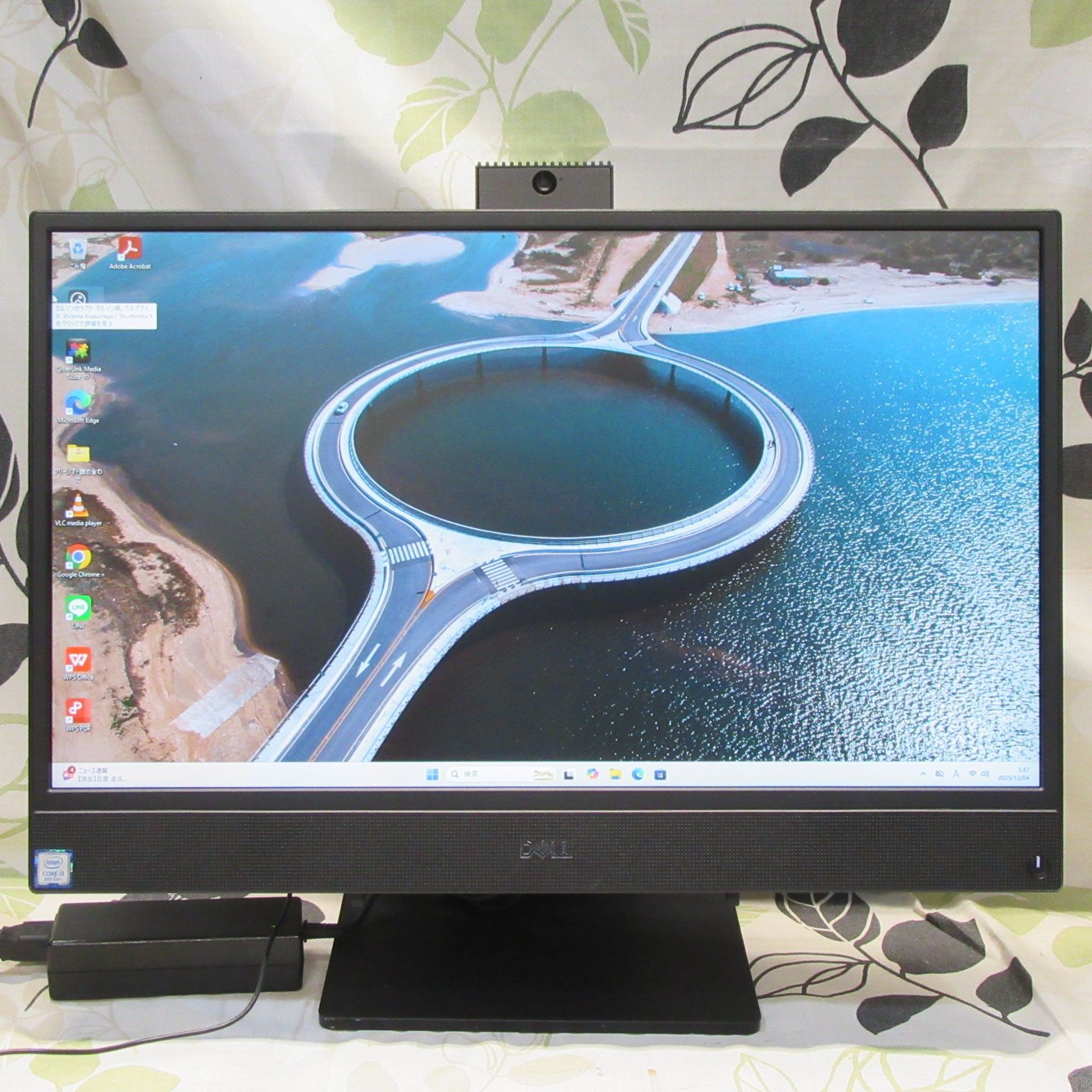 美品！お手頃Win11公式対応8世代i3/メ8G/SSD+HDD/カメラ/FHD - メルカリ