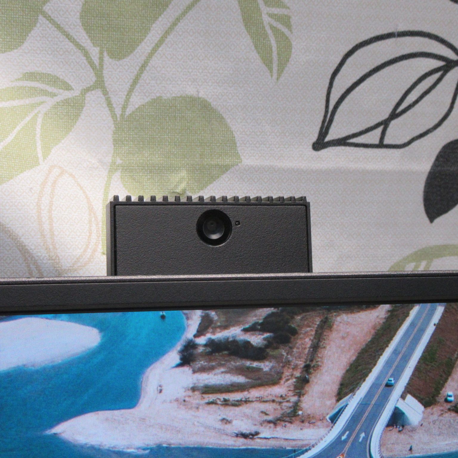 美品！お手頃Win11公式対応8世代i3/メ8G/SSD+HDD/カメラ/FHD - メルカリ