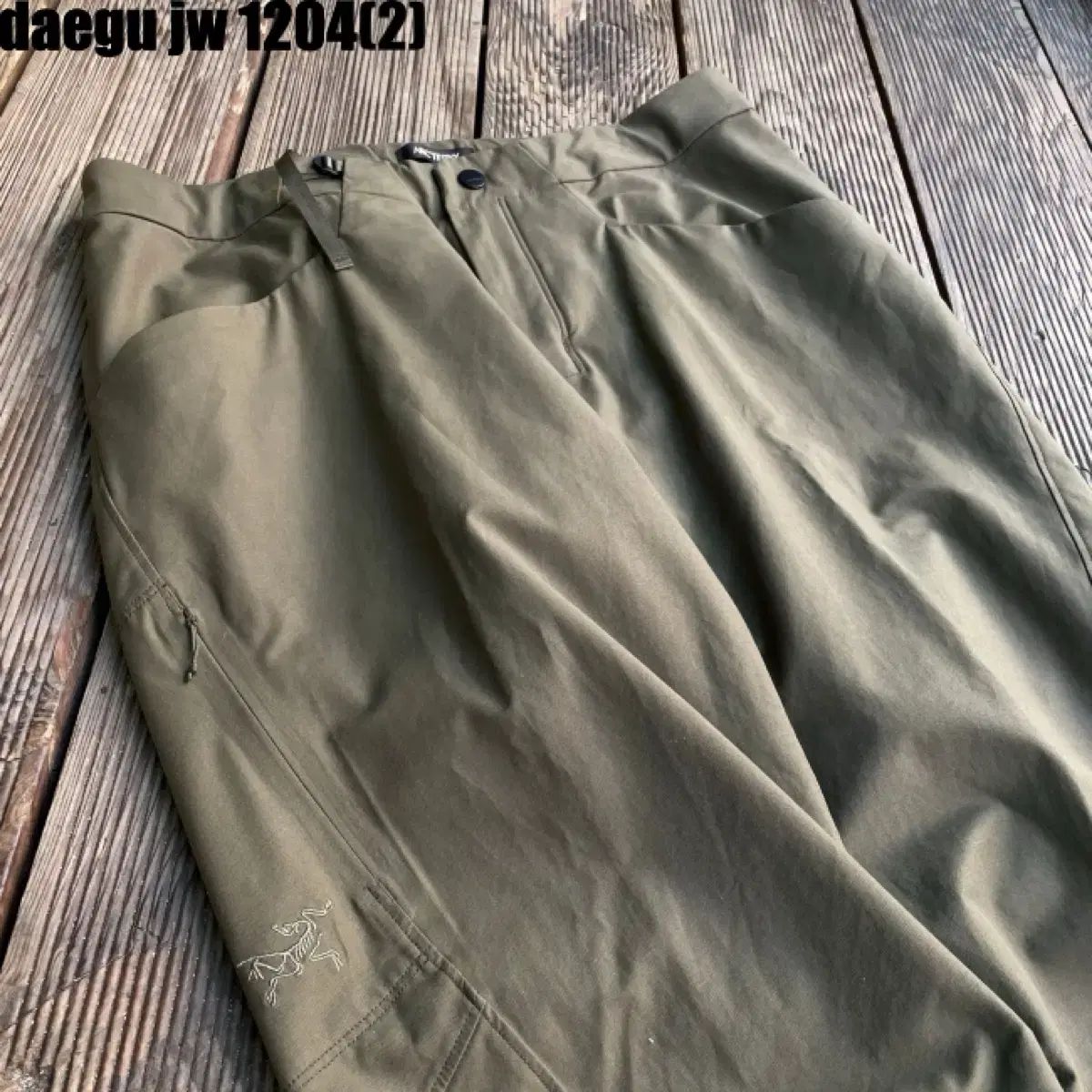 ARC TERYX アークテリクス カーキ 機能性 ズボン パンツ 32