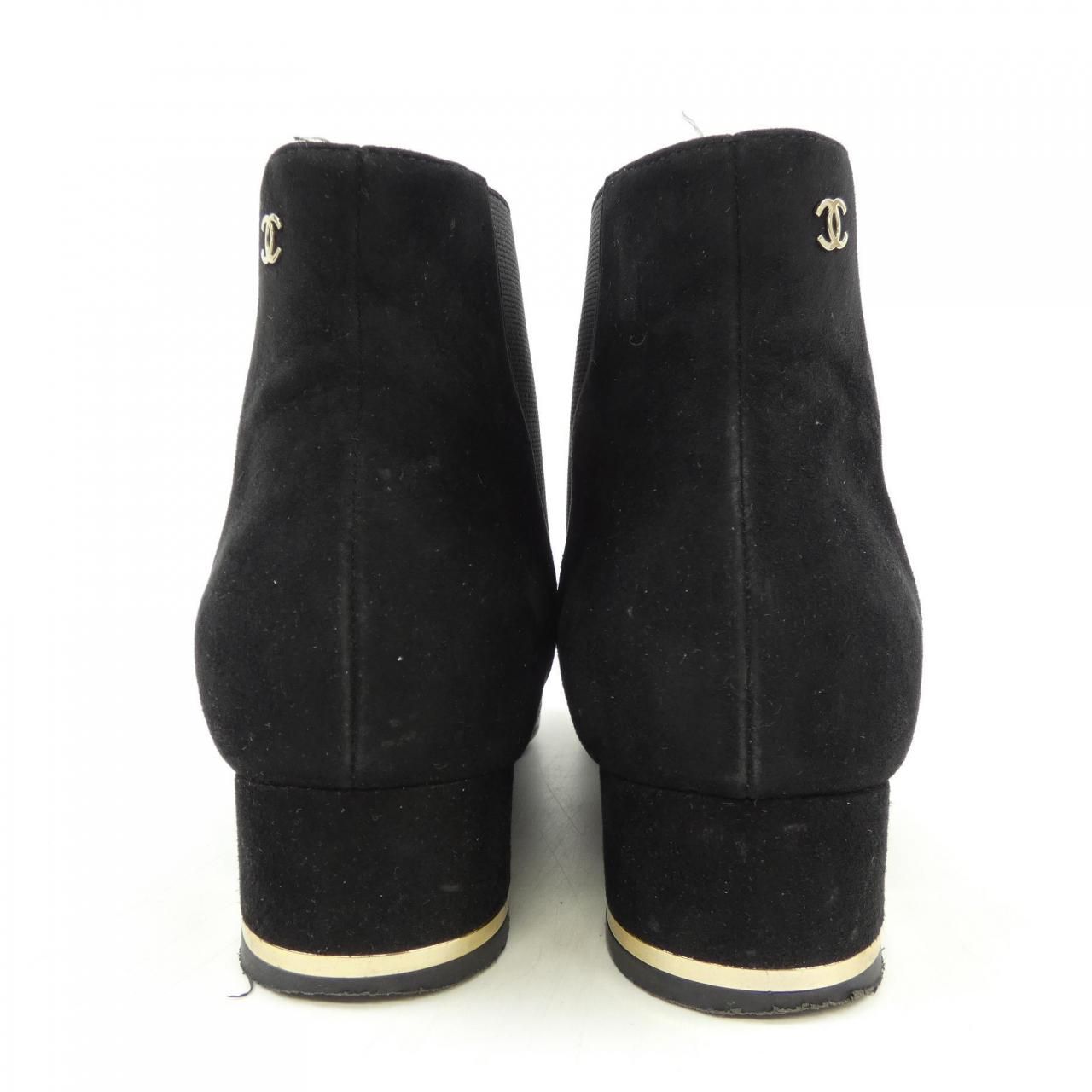 ショートブーツ