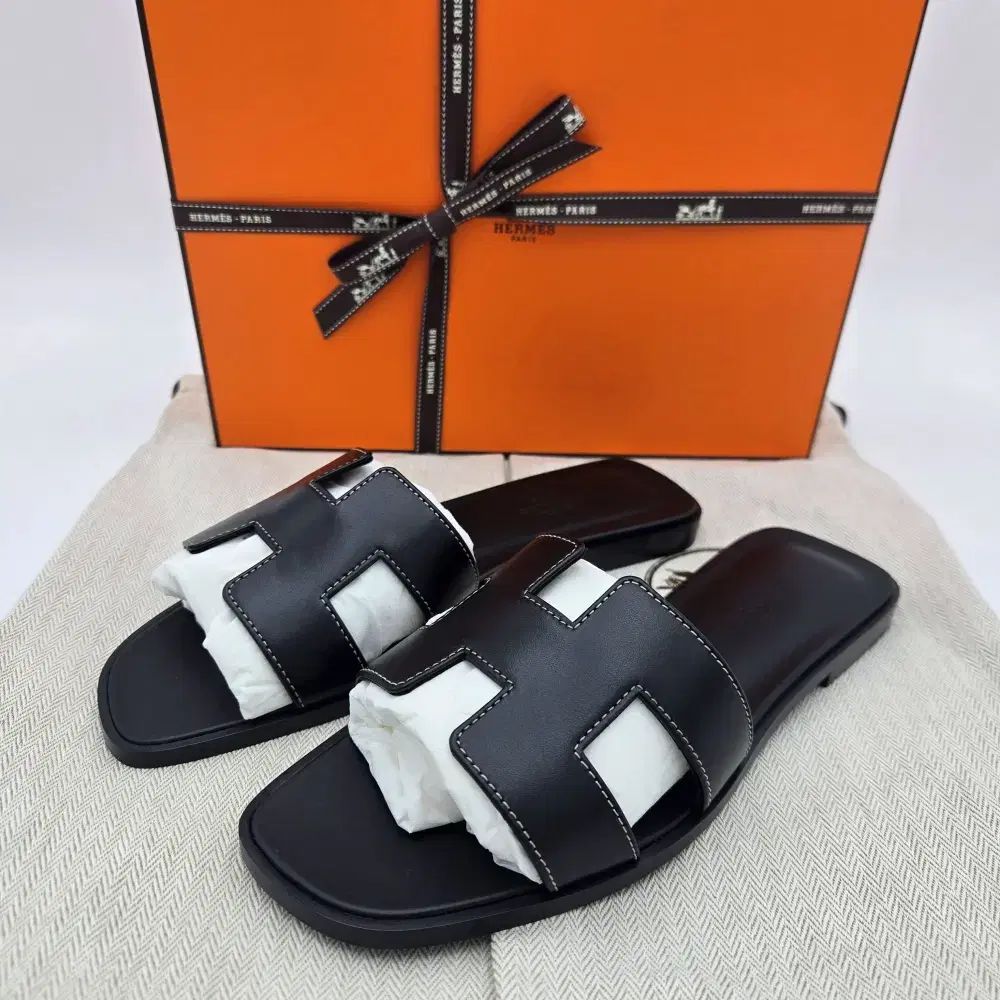 オラン サンダル