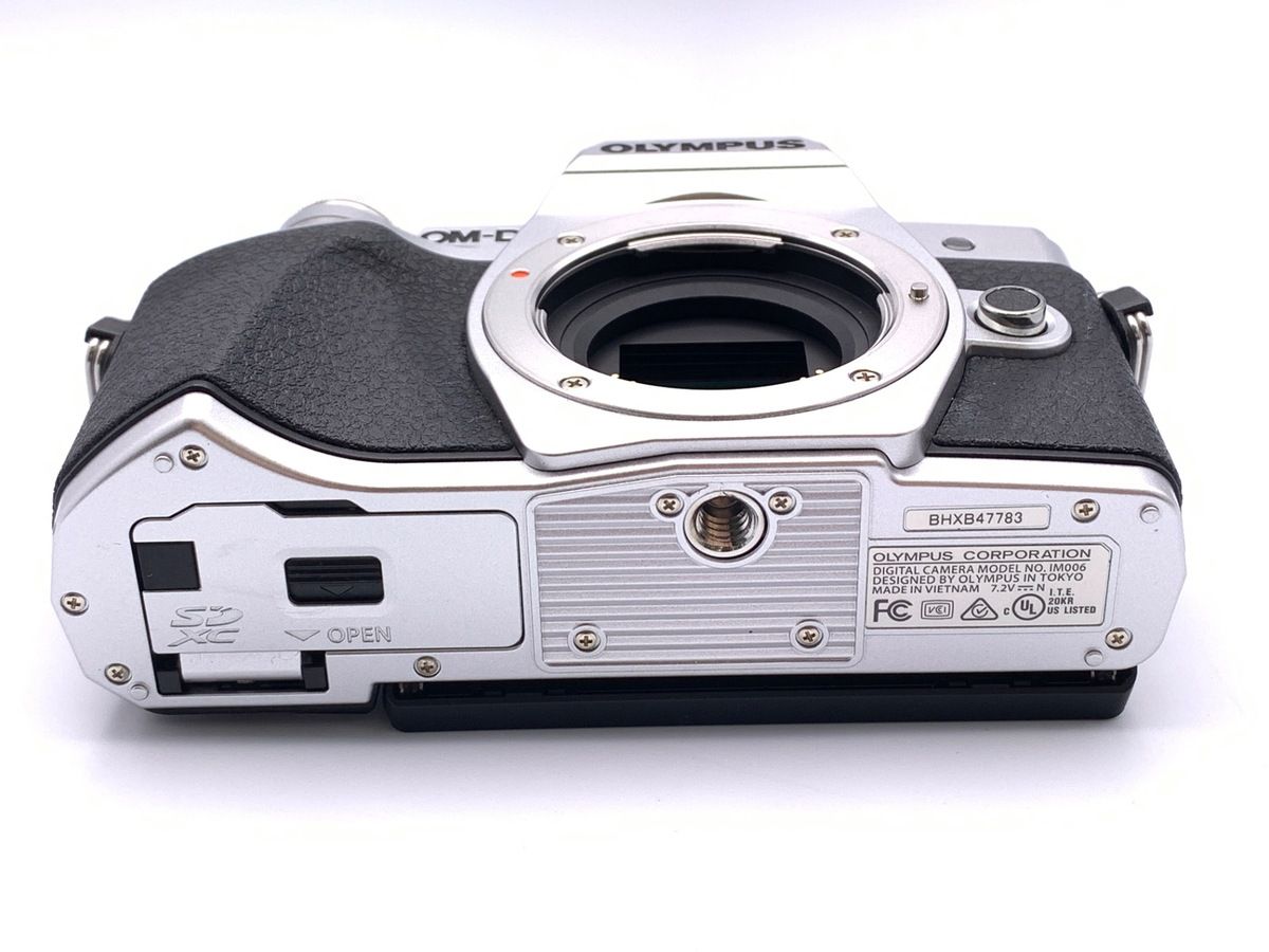中古】 【良品】 オリンパス OM-D E-M10 MarkIII ボディ シルバー