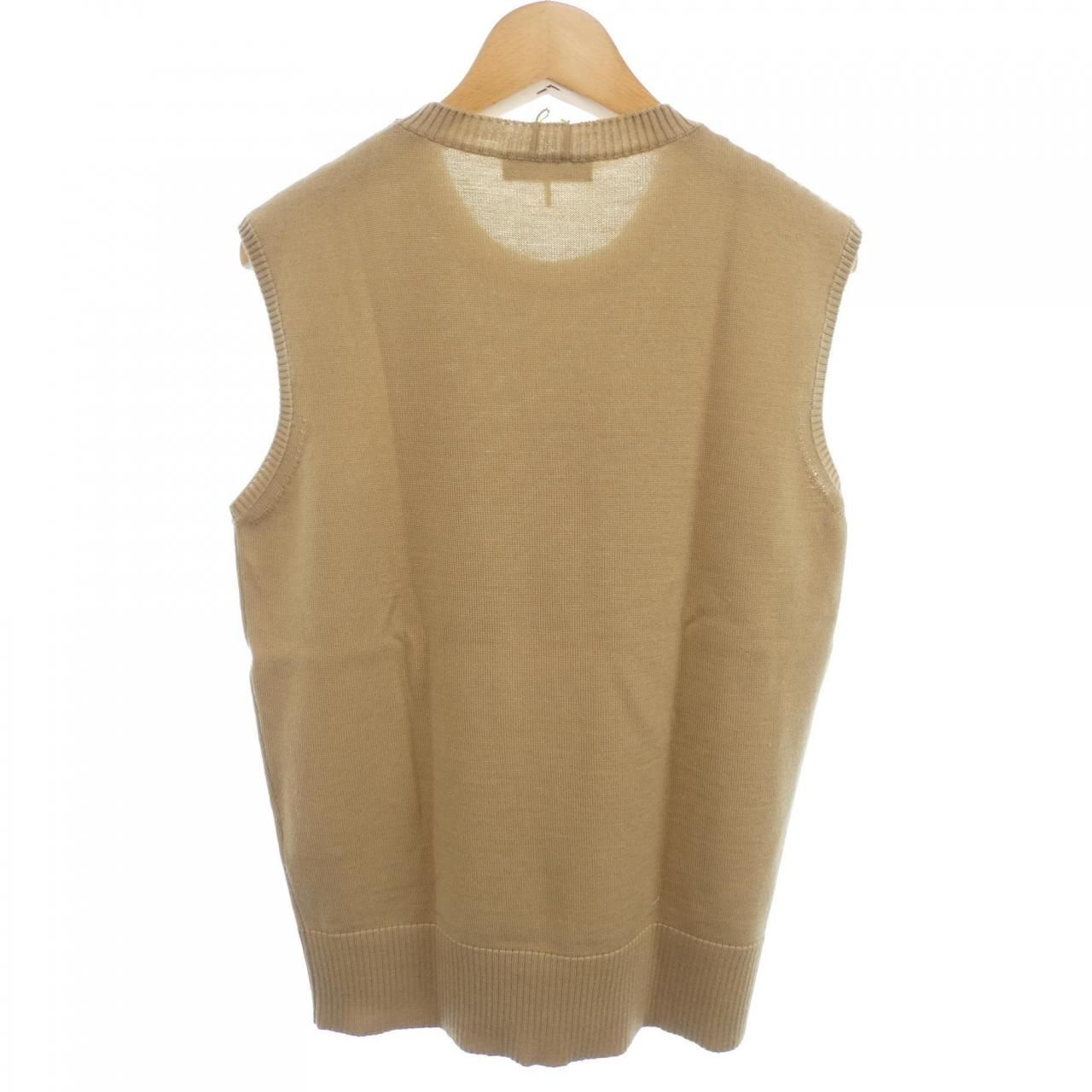 エミリオプッチ EMILIO PUCCI ベスト - メルカリ