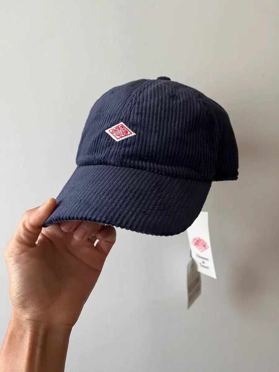 ダントン コーデュロイ ベースボールキャップ ネイビー