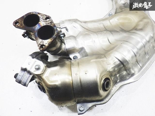 内部の崩れなし】純正 ZN6 86 ハチロク / ZC6 BRZ 後期 FA20 エキマニ