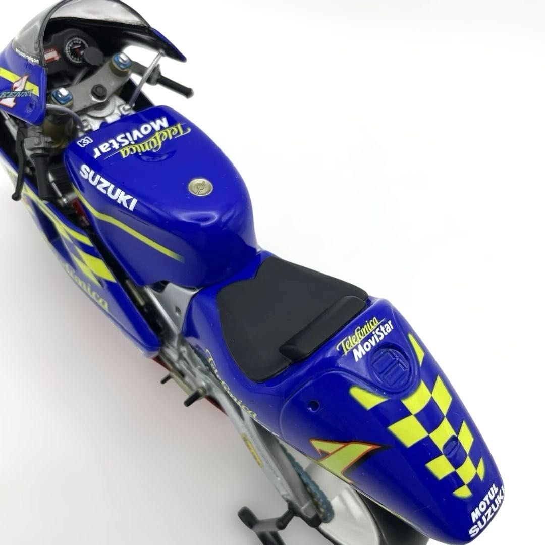 ミニチャンプス 1/12 スズキRGV-Gamma Telefonica Movistar Suzuki