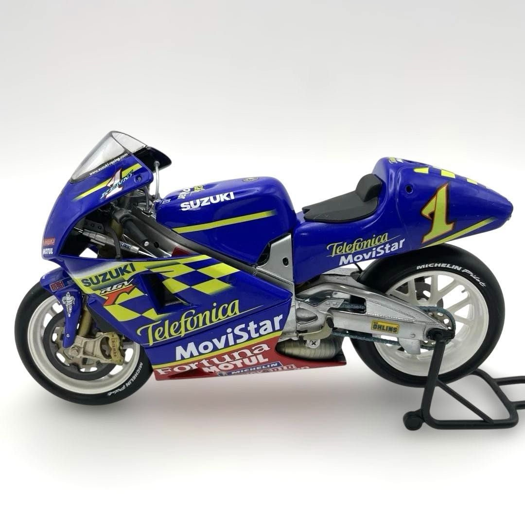 ミニチャンプス 1/12 スズキRGV-Gamma Telefonica Movistar Suzuki