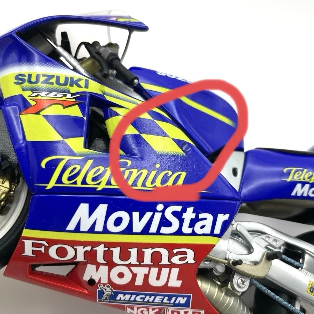 ミニチャンプス 1/12 スズキRGV-Gamma Telefonica Movistar Suzuki