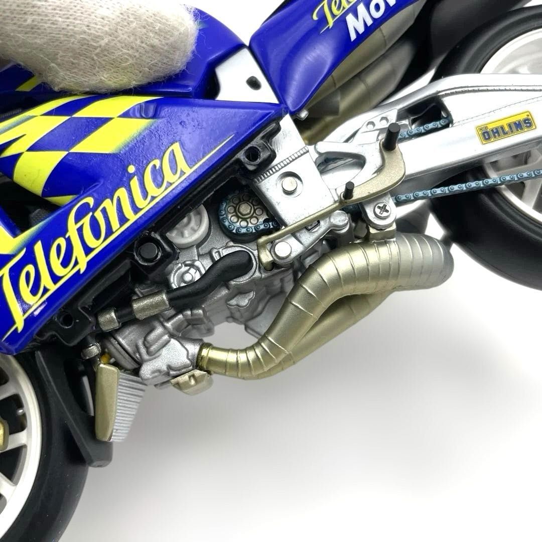 ミニチャンプス 1/12 スズキRGV-Gamma Telefonica Movistar Suzuki