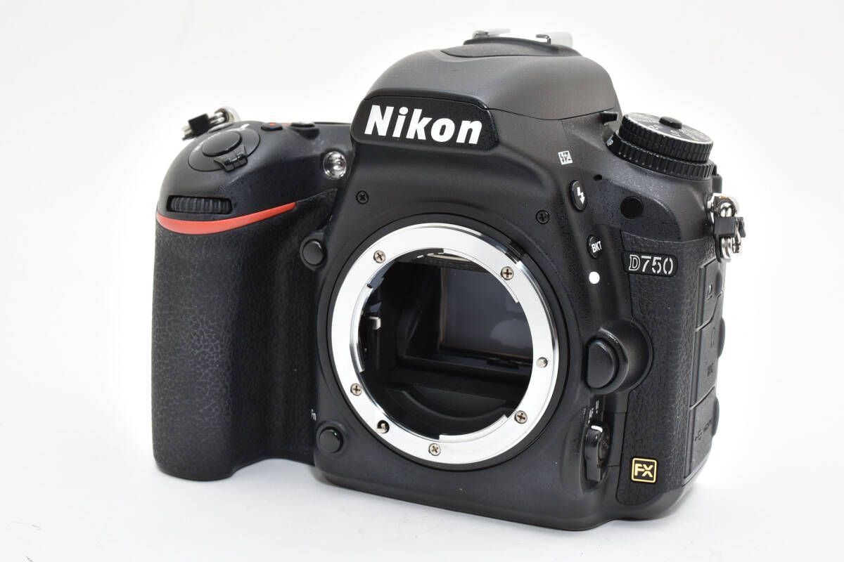 ☆極上美品☆《ショット数12,777回》ニコン NIKON D750 ボディ 箱付