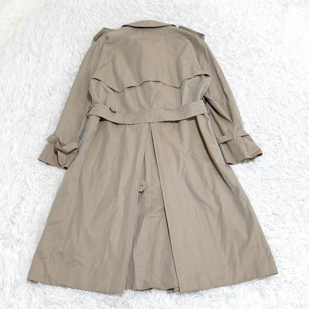ダブルトレンチコート