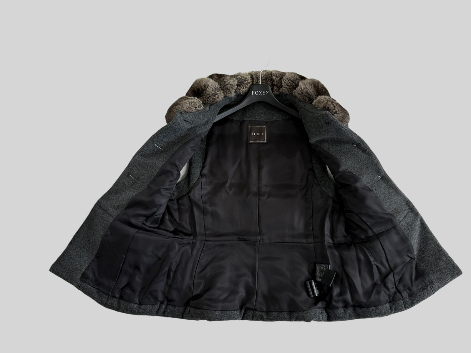 美品FOXEY/フォクシー 35142 チンチラファー付ベスト スフレグレー 38