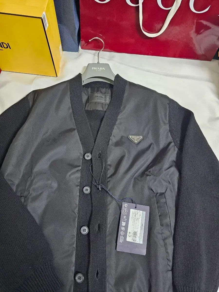 PRADA プラダ リナイロン カシミア カーディガン