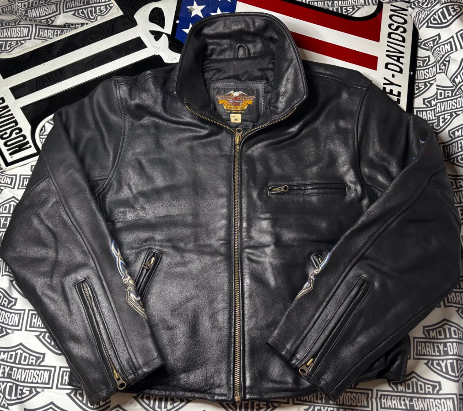 ライダースジャケット モデル