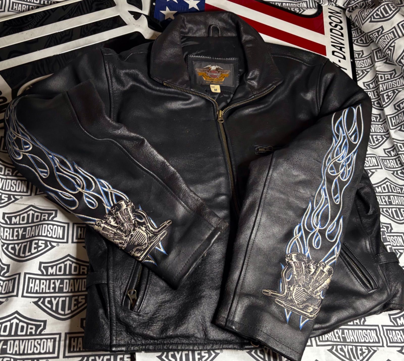 ⭐️ ハーレーダビッドソン 稀少Custom 青糸・金糸・ファイヤー