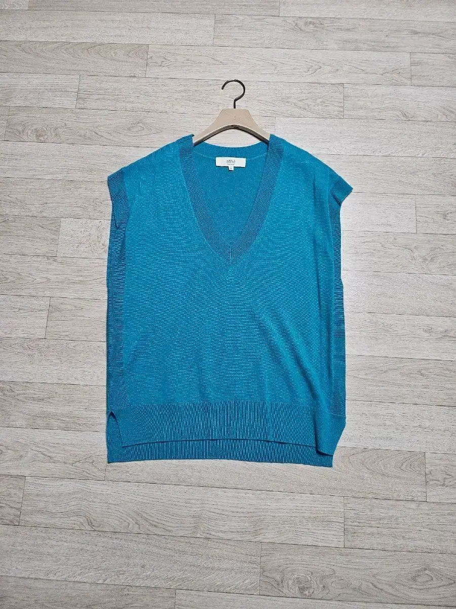 アッテ ヴァネッサ ルノア カシミア ニット ベスト