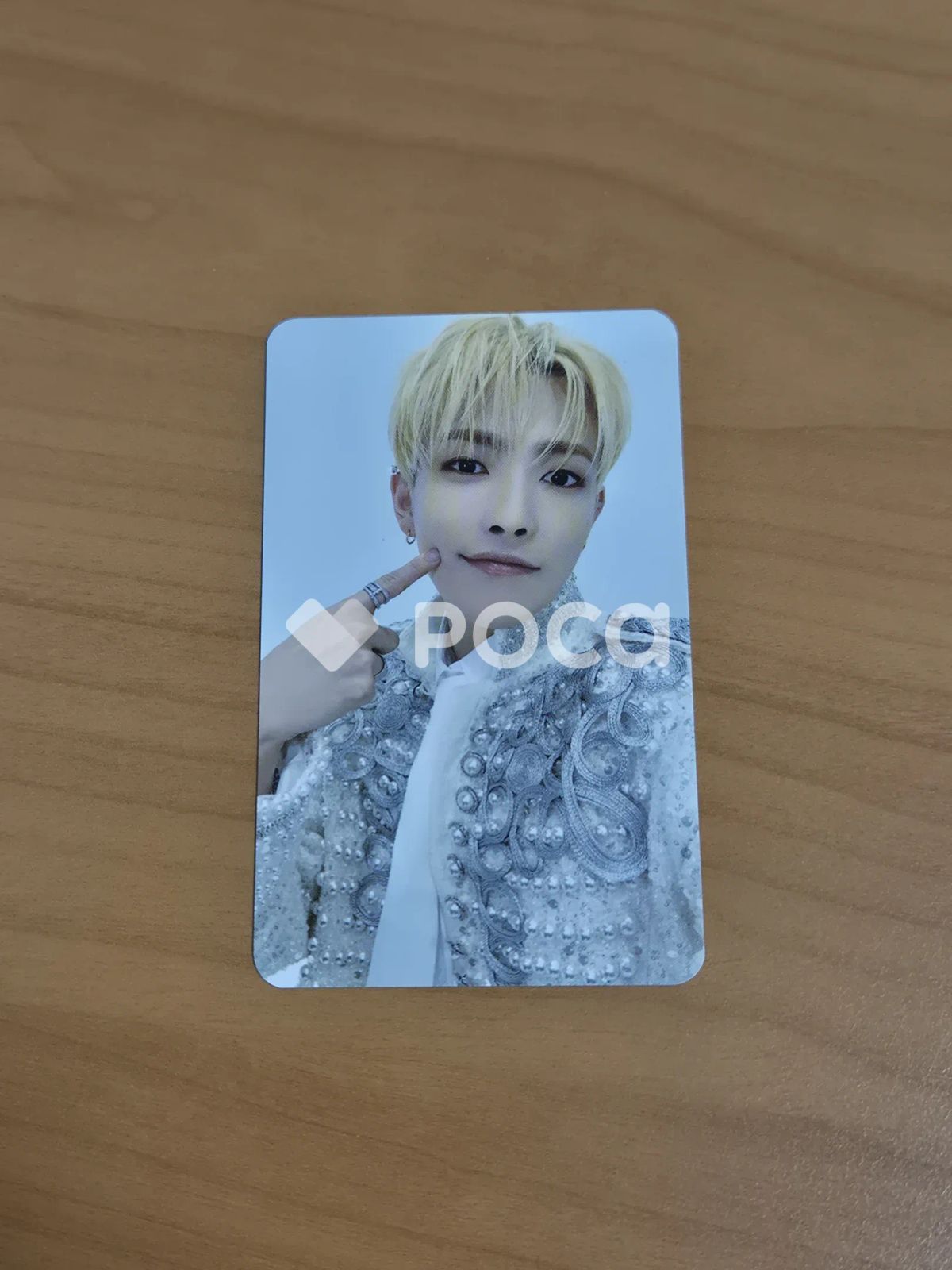 ATEEZ ホンジュン ATINY ZONE トレカ アメリカ US限定 アメツ ATEEZ ホンジュン ATEEZ WORLD TOUR [TOWARDS THE LIGHT : WILL TO