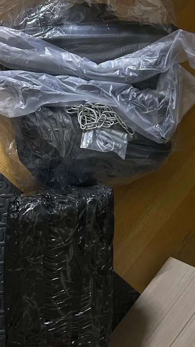 激ヤバ 譲ってください ボクシングバッグ EVAマット 壁掛け チェーン