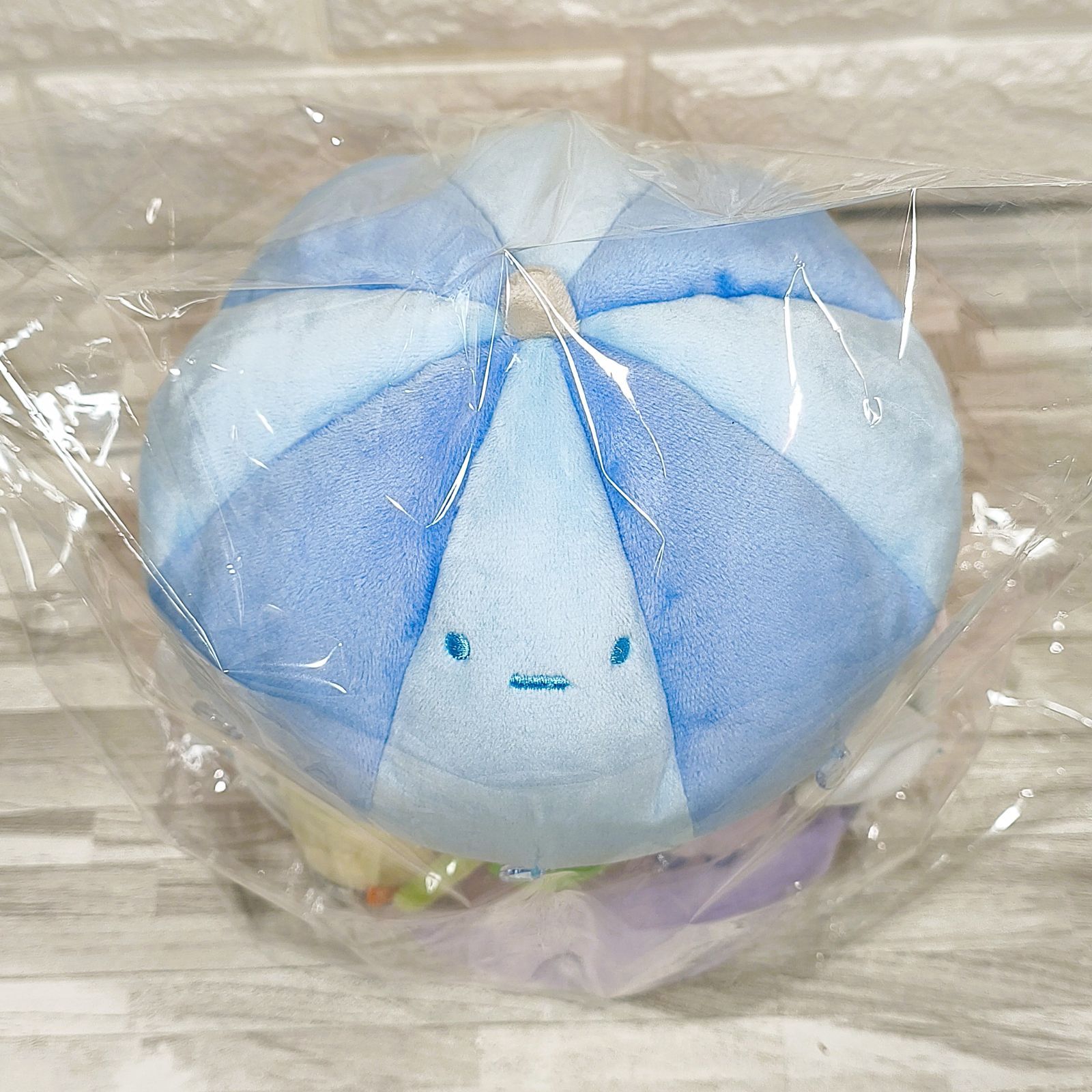 SG083 「すみっコぐらし」 大きな傘のおうち シーンぬいぐるみ すみっ