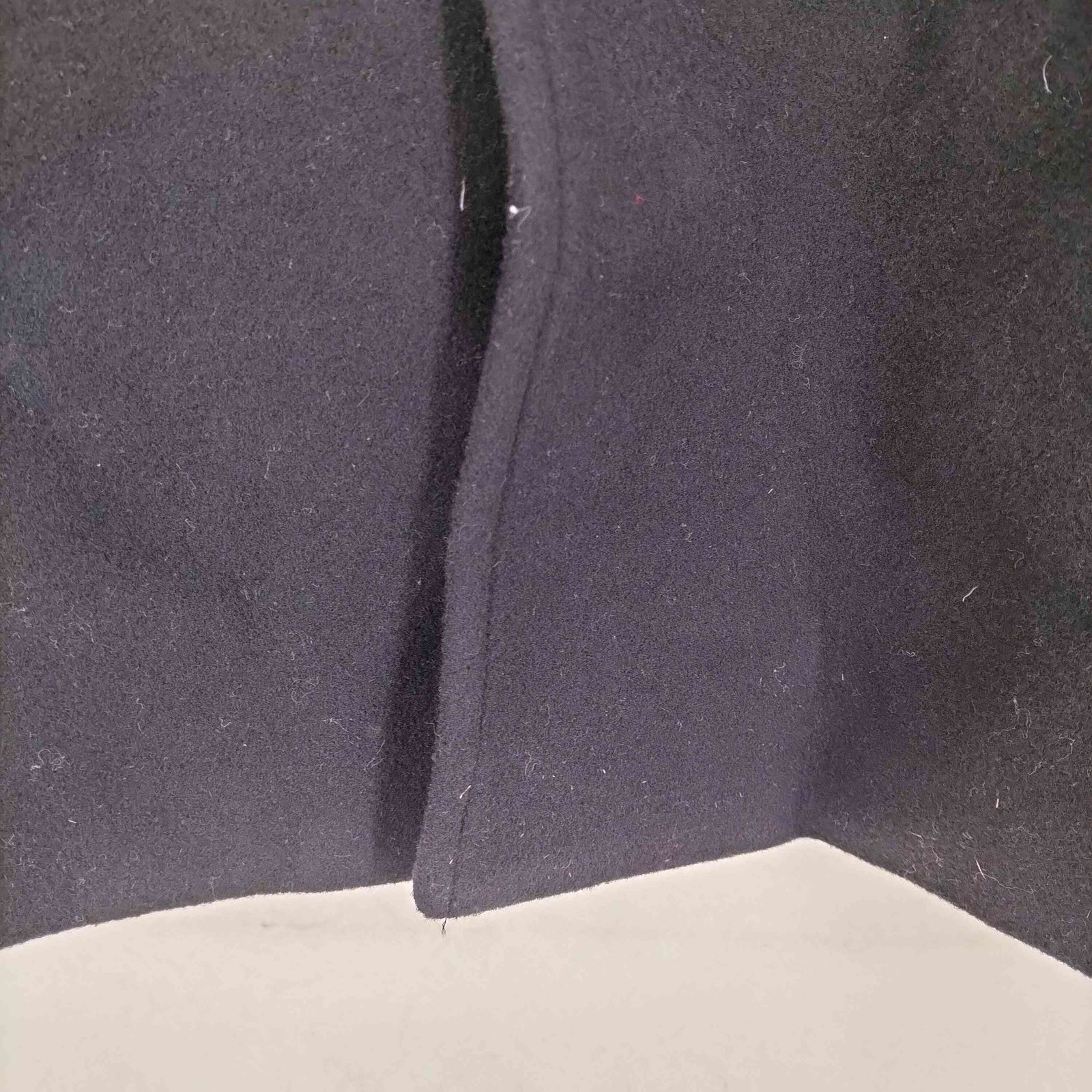 ユーズドフルギ USED古着 {{WORISS HAIGHLY VALUED}} カシミヤ混比翼