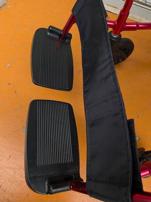 一部地域を除く キャリカル 自走式車椅子 PMS-1 R km-25-1203-05