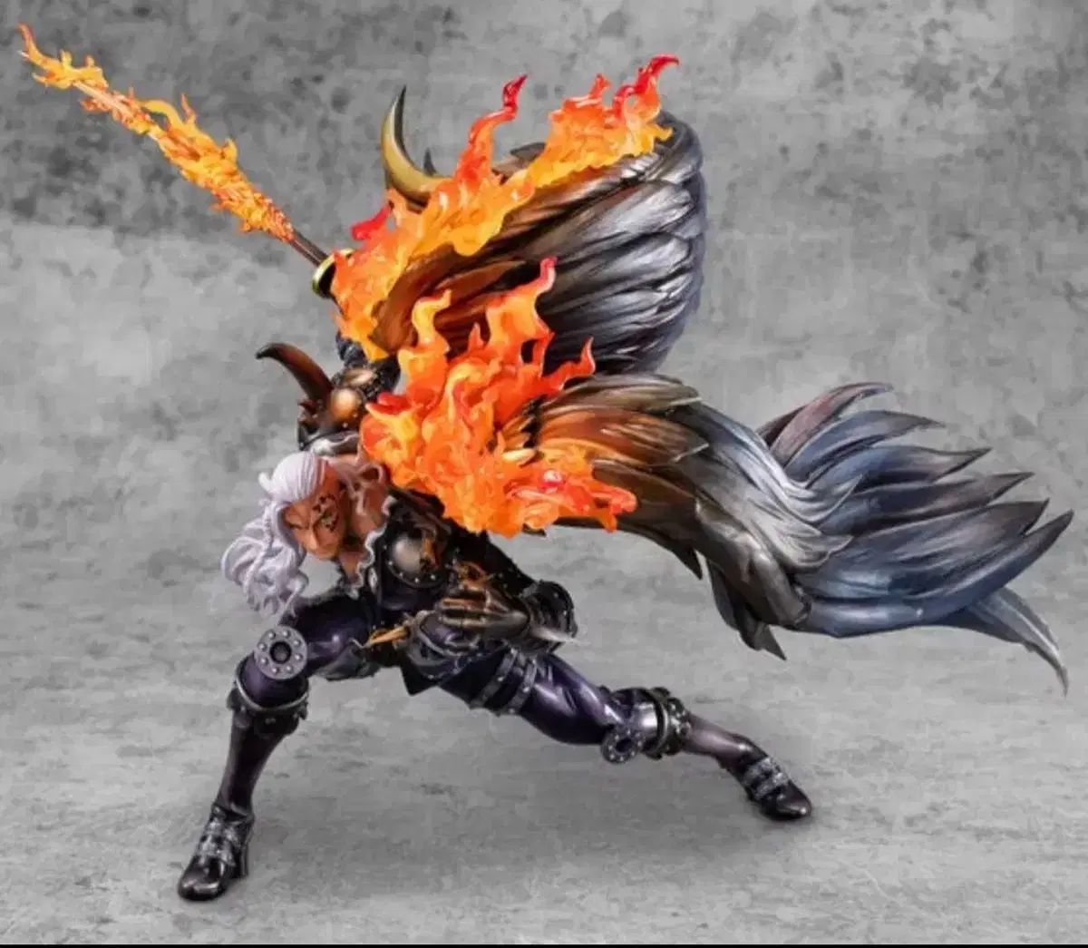 メガハウス ONE PIECE POP マキシマム 百獣海賊団 大看板 火災のキング