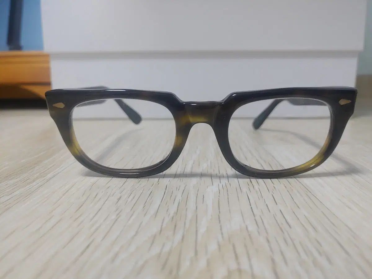 アメリカン オプティカル レッドドット