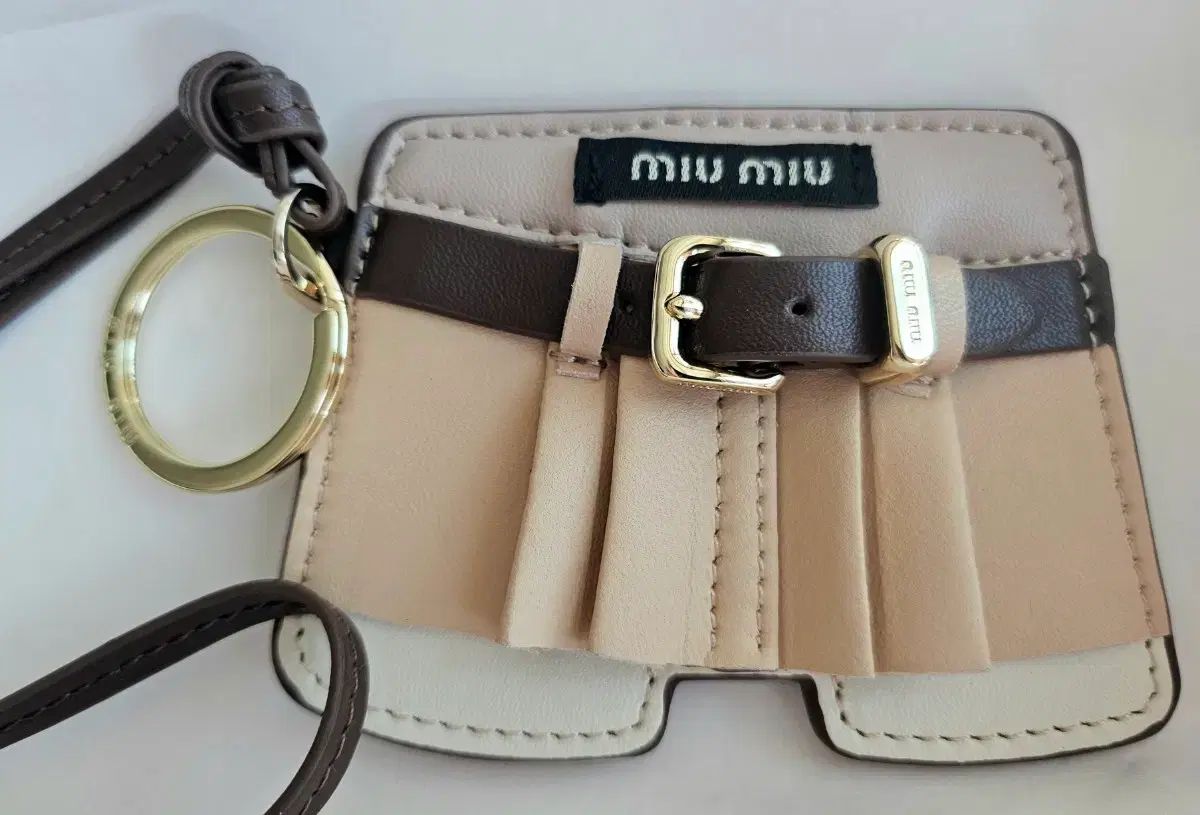 ミウスカート キーホルダー バッグチャーム