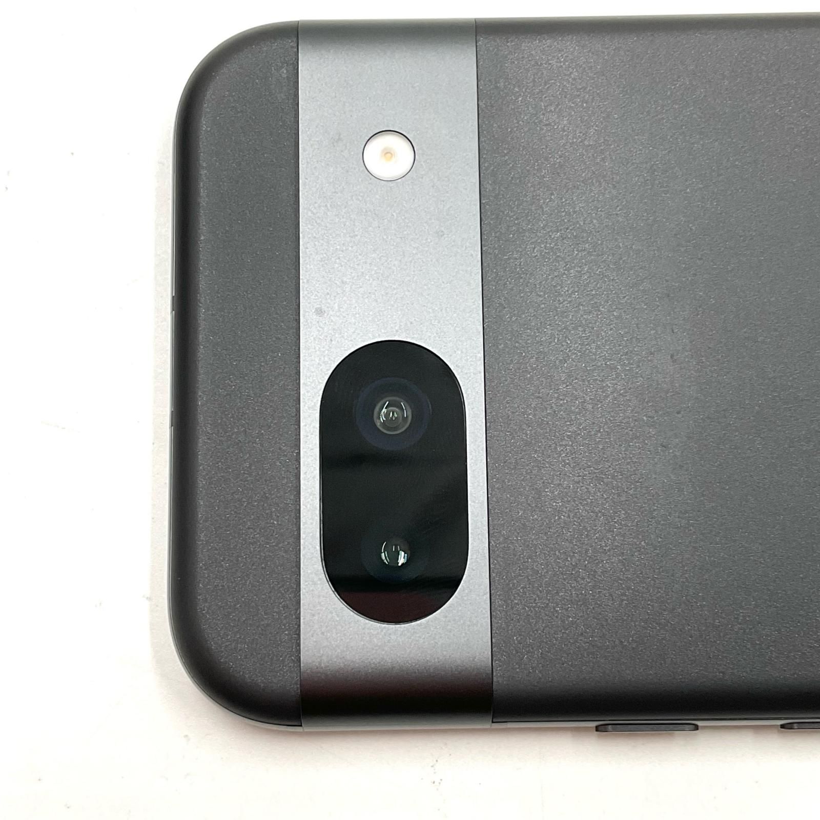 Google Pixel 8a 128GB オブシディアン docomo SIMフリー G576D 白ロム