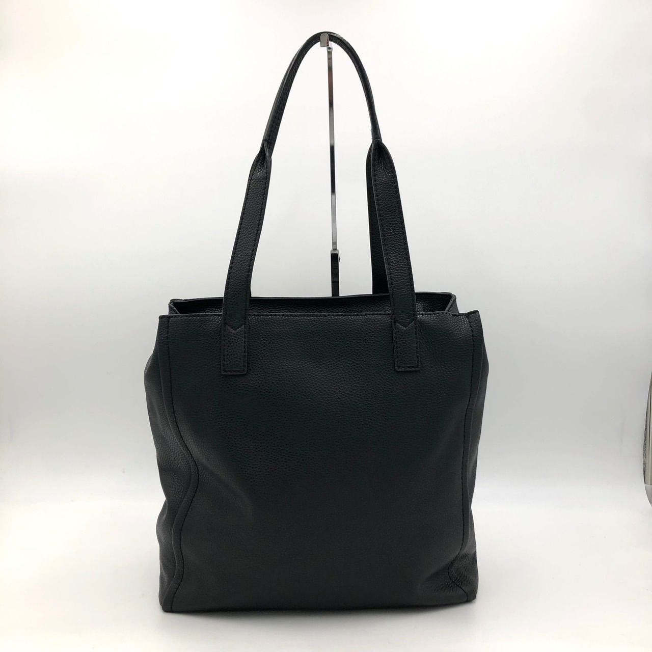 美品】マークジェイコブス トートバッグ 黒 レザー シボ革 A4可