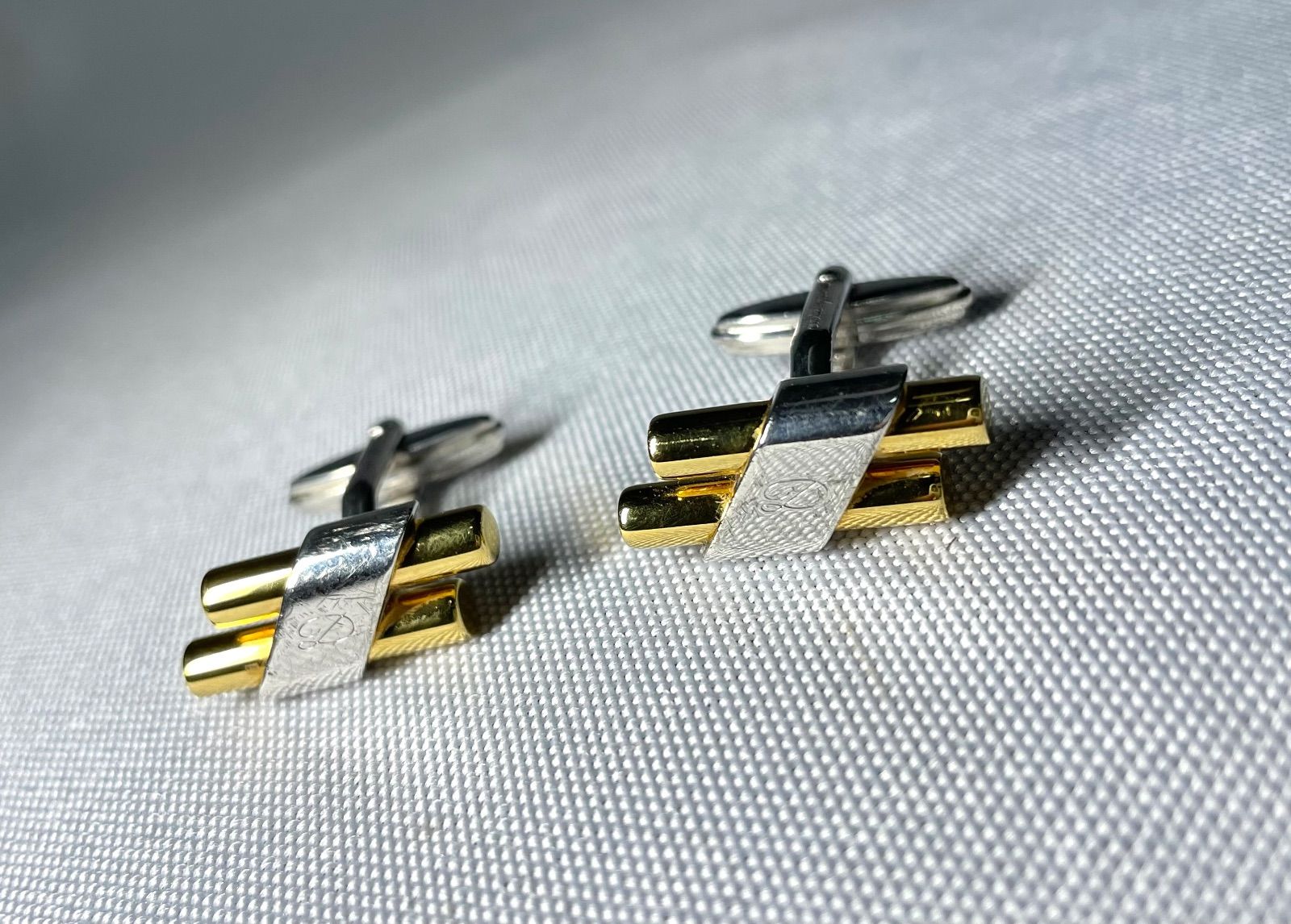 【極美品】デュポン　Ｄロゴ　カフス　ゴールド　シルバー　セット　カフリンクス S.T.Dupont デュポン Dロゴ ゴールド＆シルバー ヴィンテージカフス