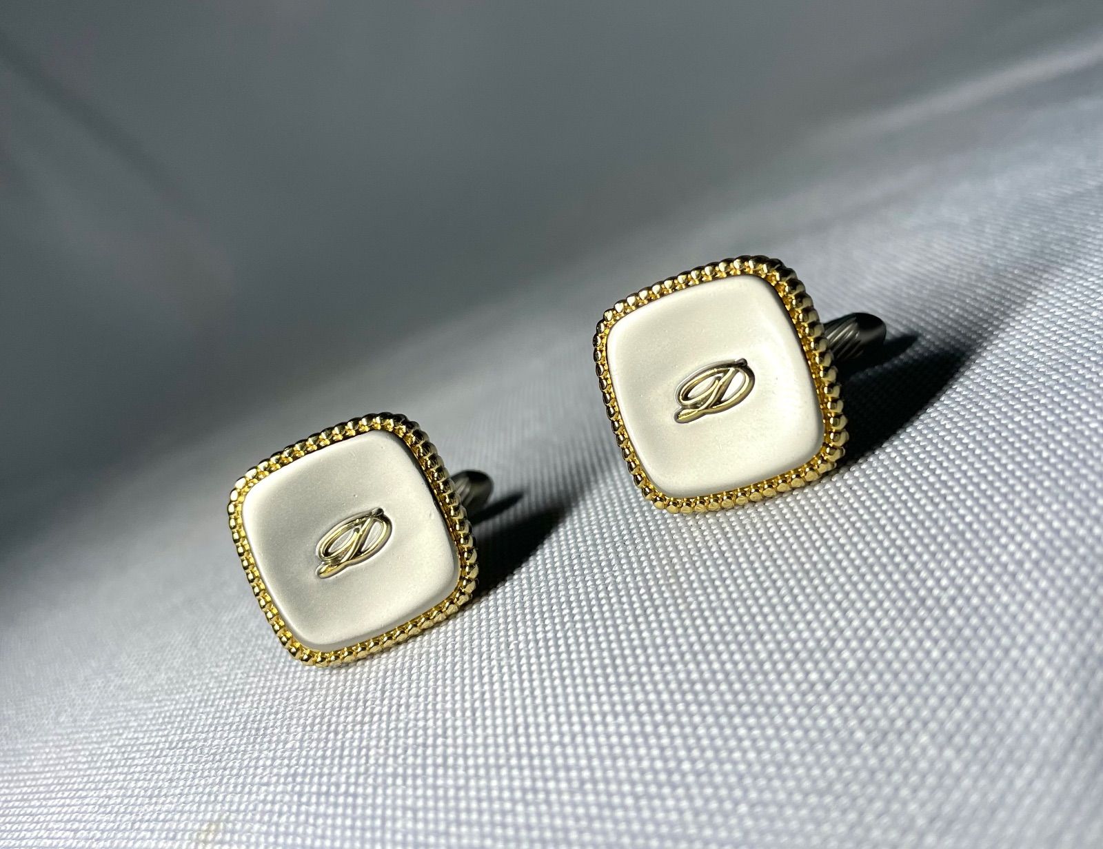 美品 S.T.Dupont デュポン Dロゴ サイドデザイン ゴールド＆艶消し