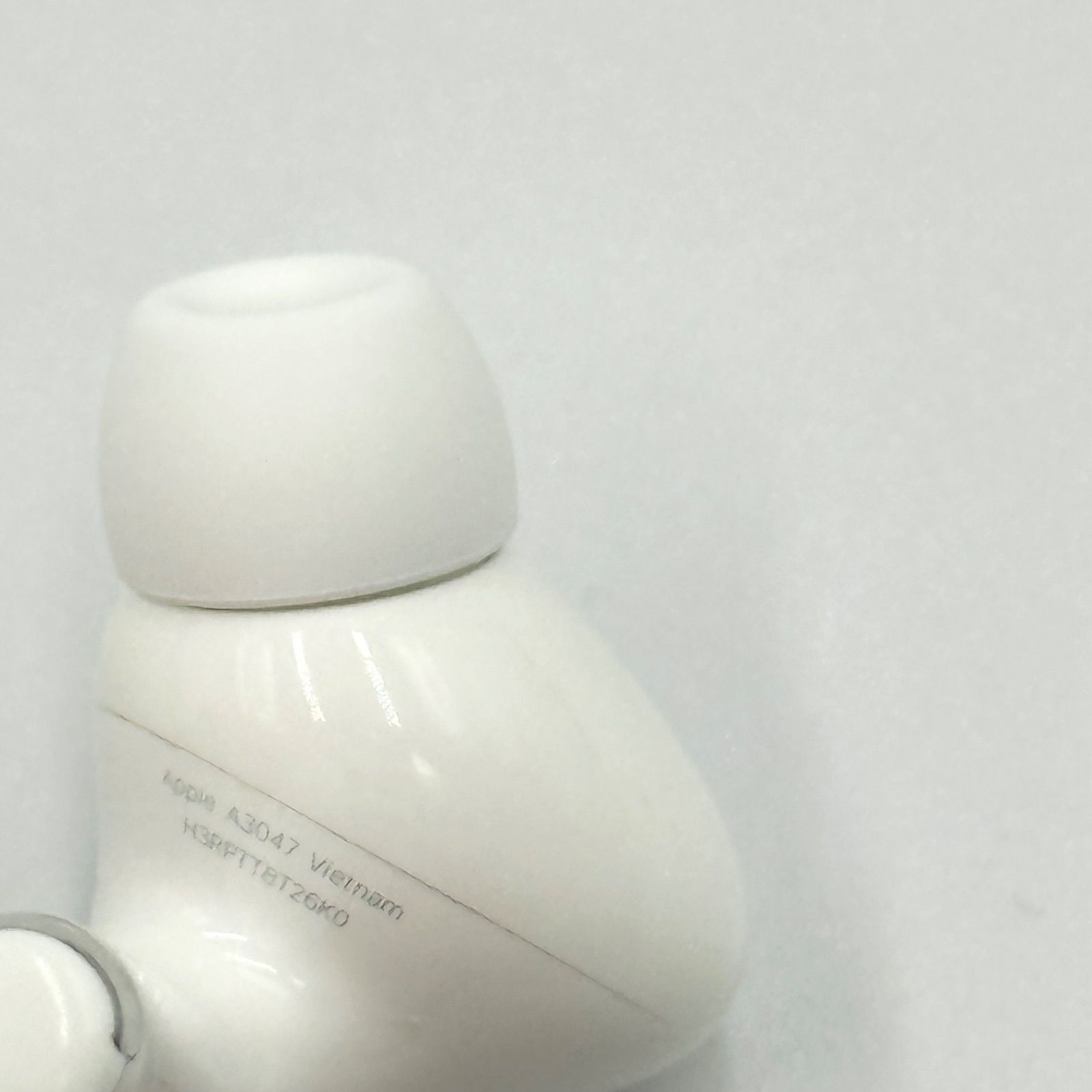 Apple アップル AirPods Pro 第2世代 右耳 A3047 Type-C 正規品 - メルカリ