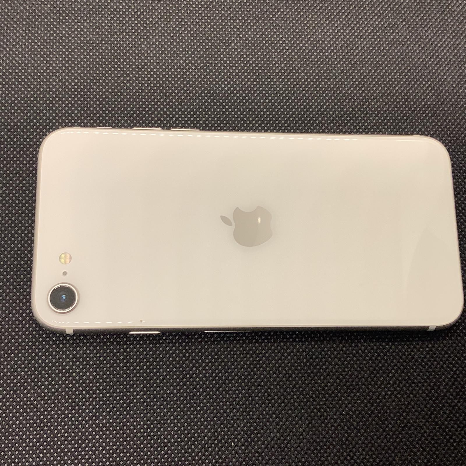 iPhone SE 第3世代 64 GB スターライト au SIMフリー 78