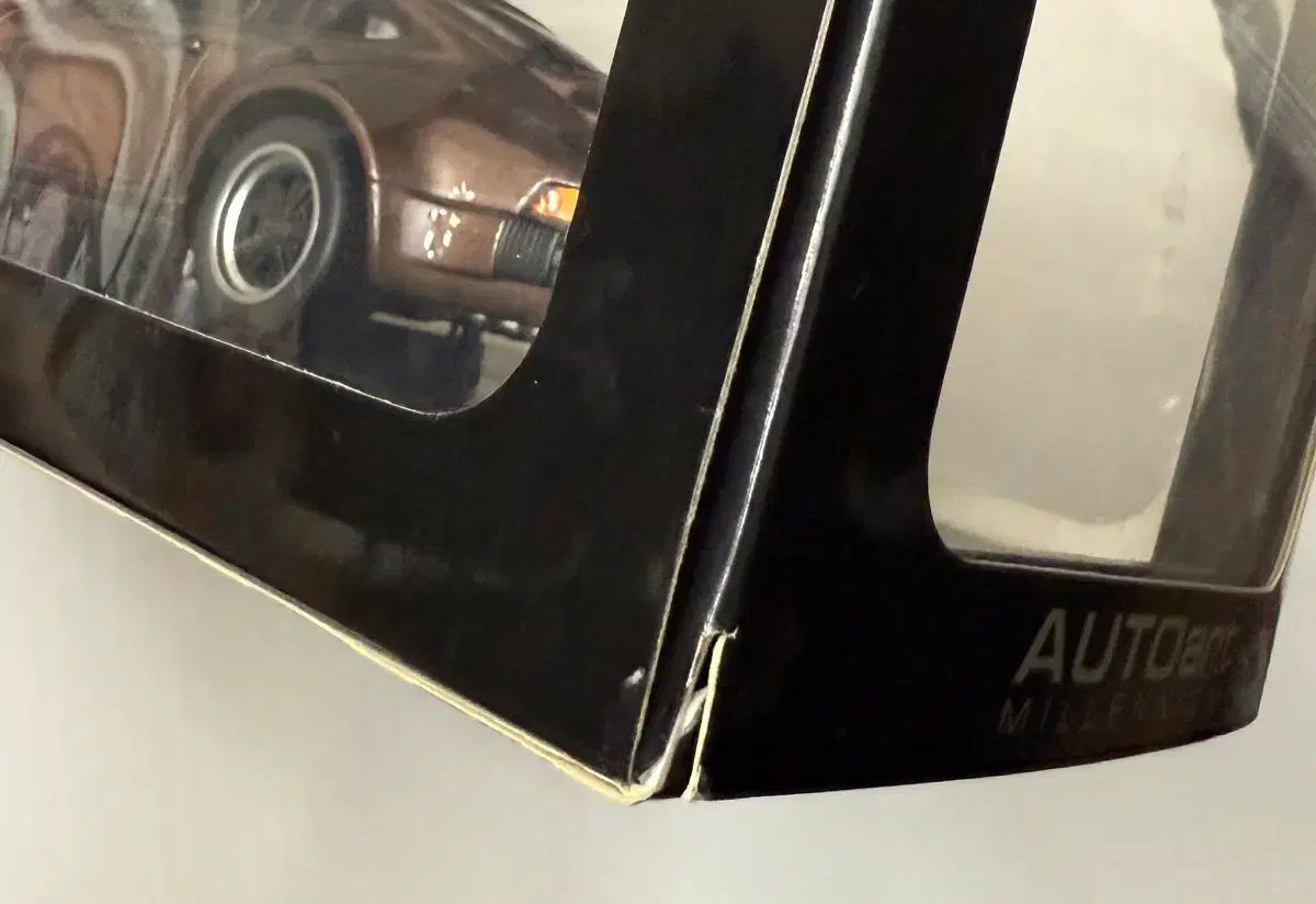 1:18 オートアート ポルシェ 911 930 ターボ 3.0 - メルカリ