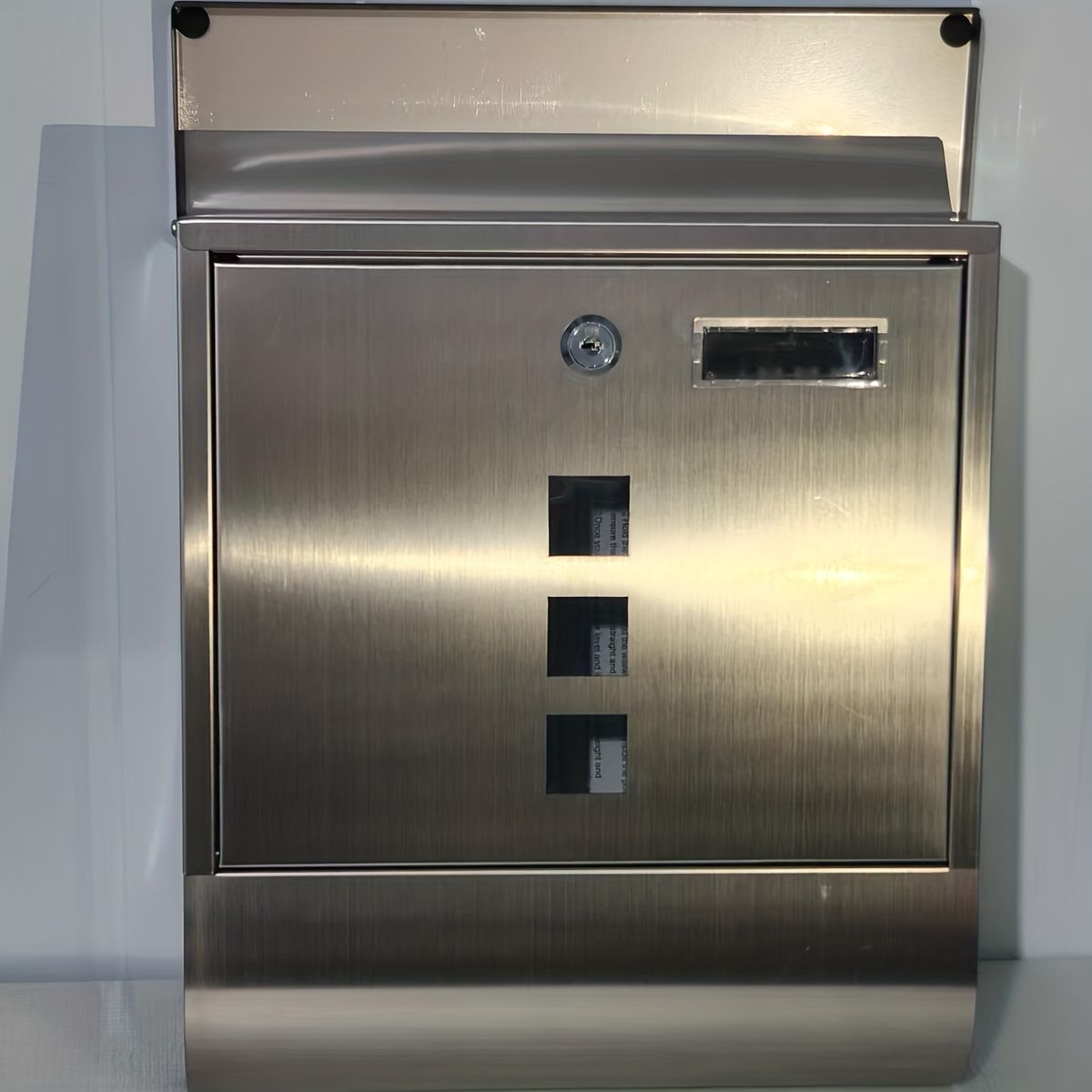  高耐久＆ロック付き 金属製メールボックス - 防水 壁掛け式 郵便受け 家庭 オフィス 住宅向け セキュリティ対策 玄関 エクステリア 建築物用金具 金物 部品