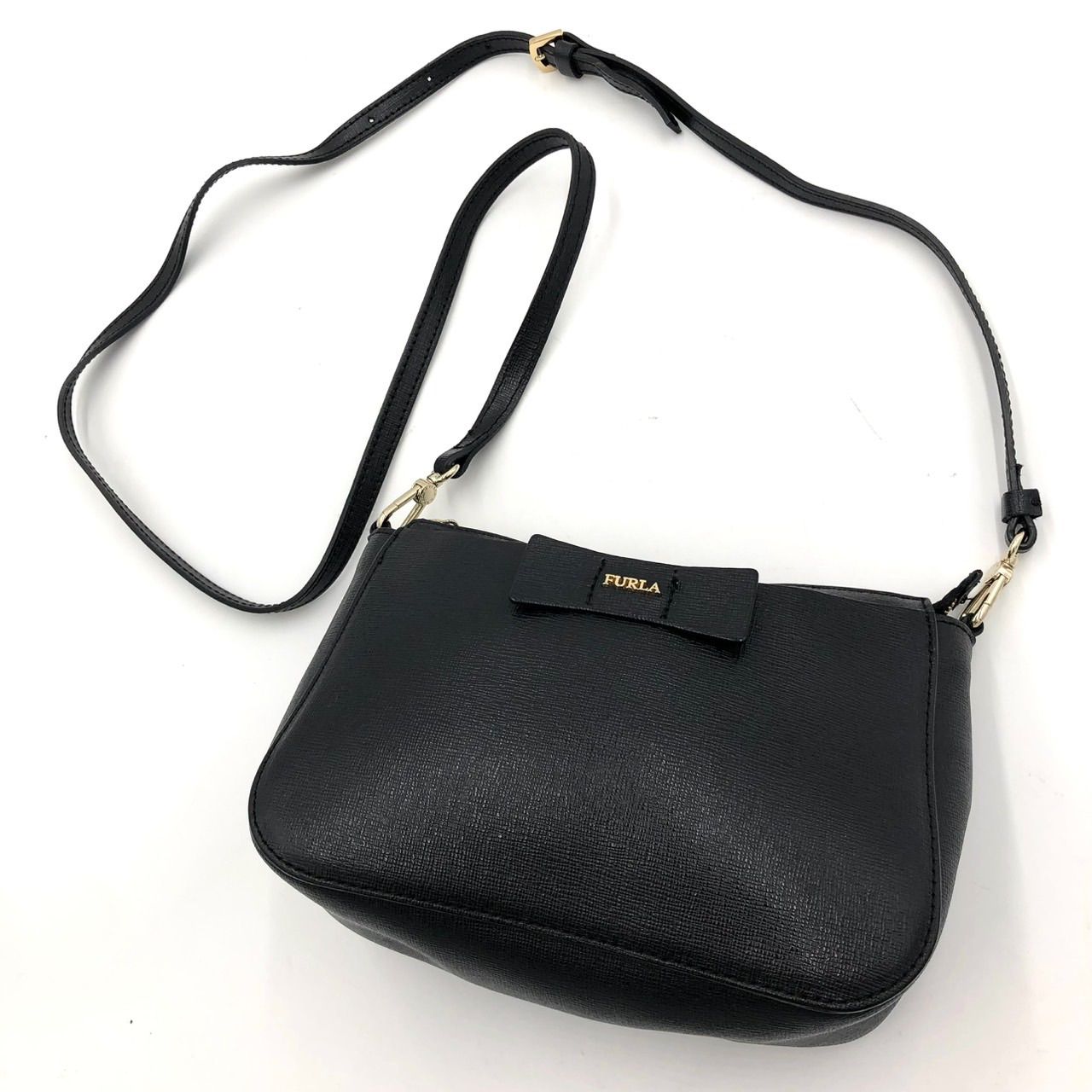 美品】フルラ FURLA ショルダーバッグ ポシェット 黒 ブラック