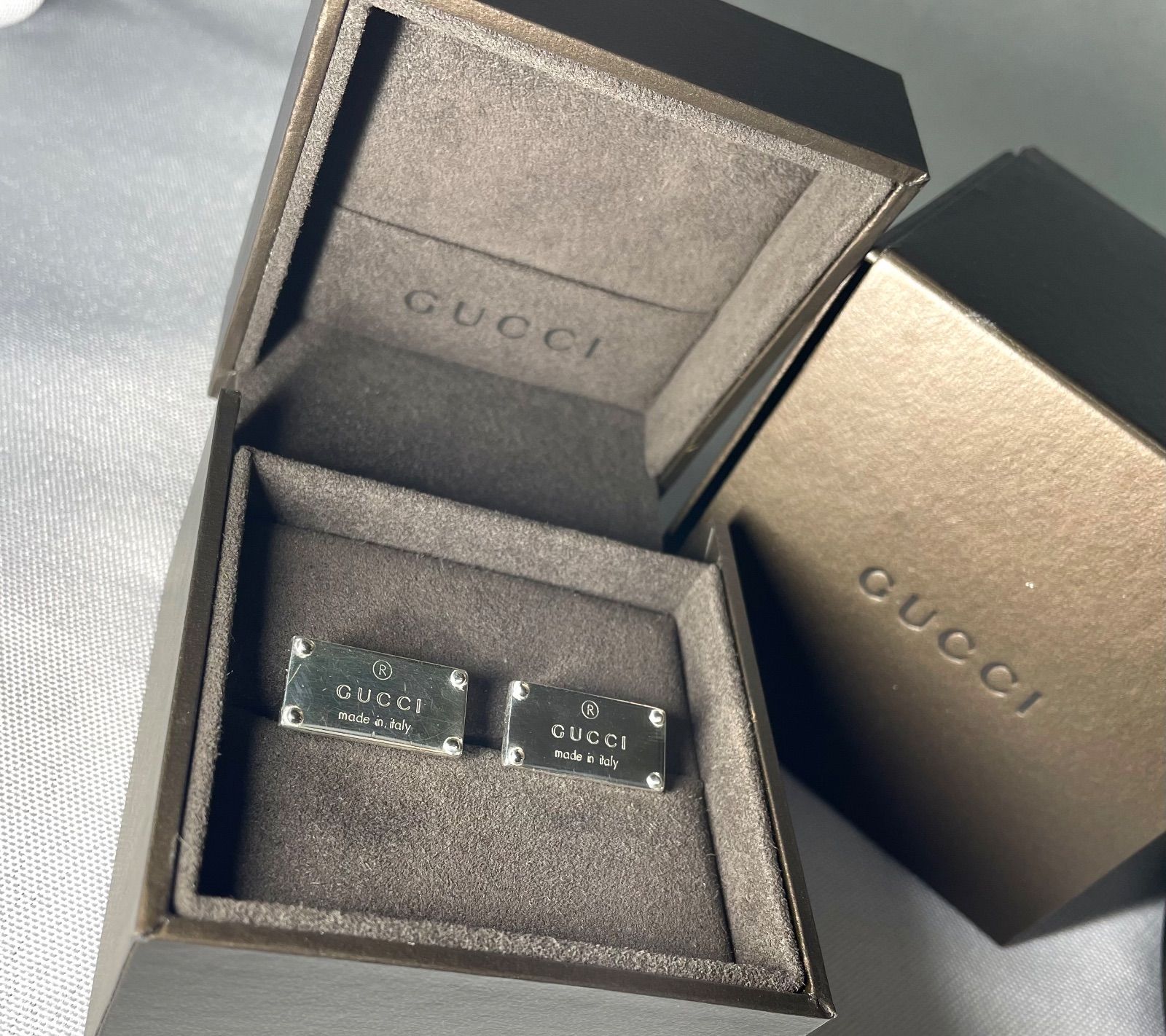 GUCCI グッチ ブランドロゴ文字 スターリングシルバー スクエアカフス