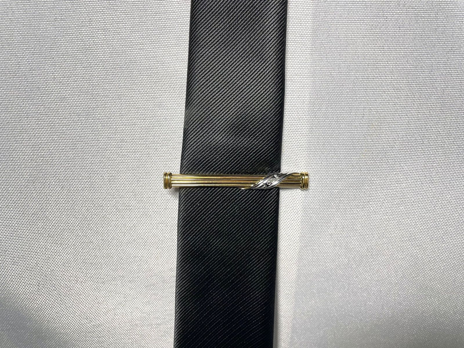 Dior ディオール CDロゴ ストライプライン ゴールド＆シルバーネクタイピン タイピン タイバー メンズケース有 上下セット ネクタイピン 