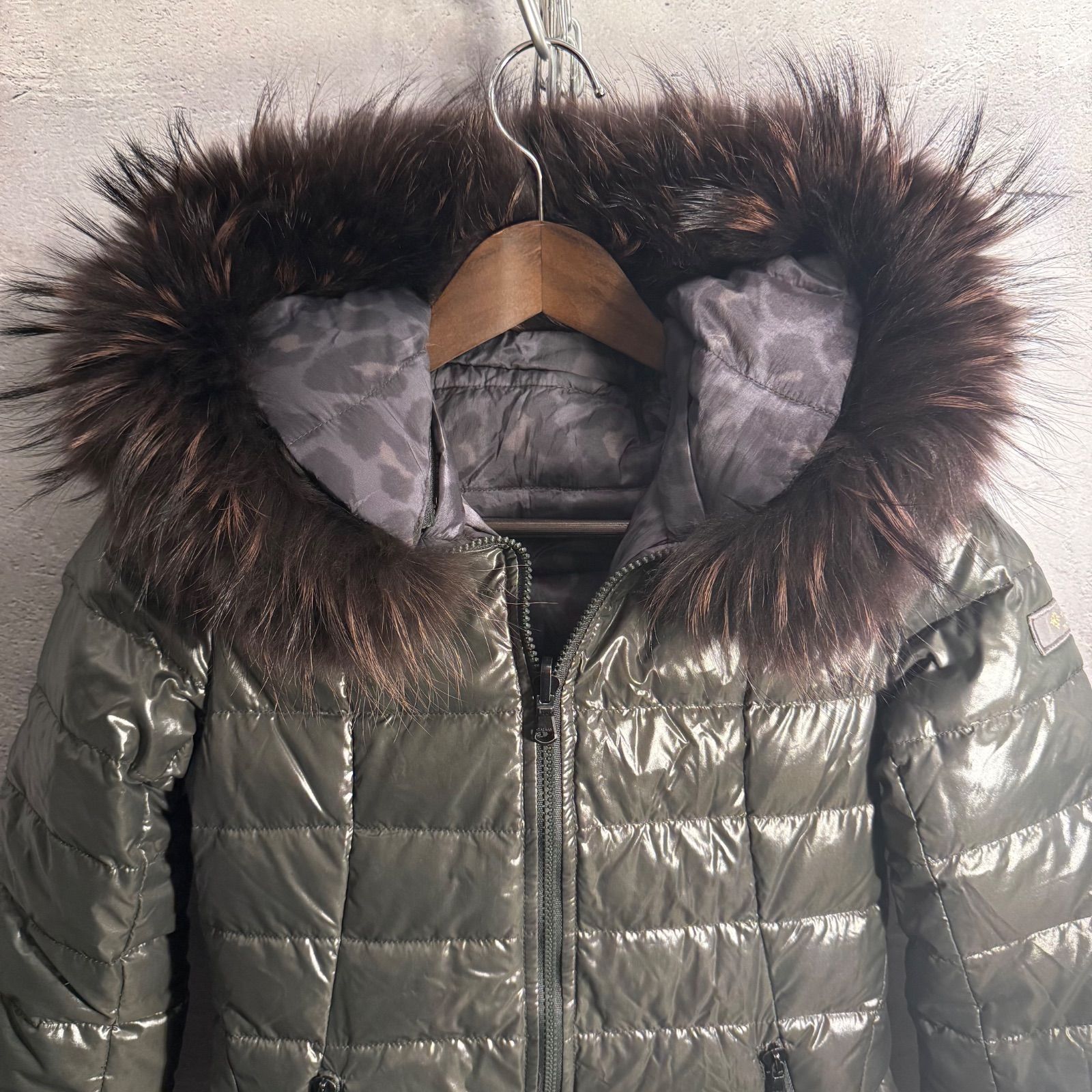 【美品】TATRAS タトラス セレステ リバーシブル ダウン レオパード ✨TATRAS タトラス CELESTE セレステ 01 リバーシブル ダウンコート