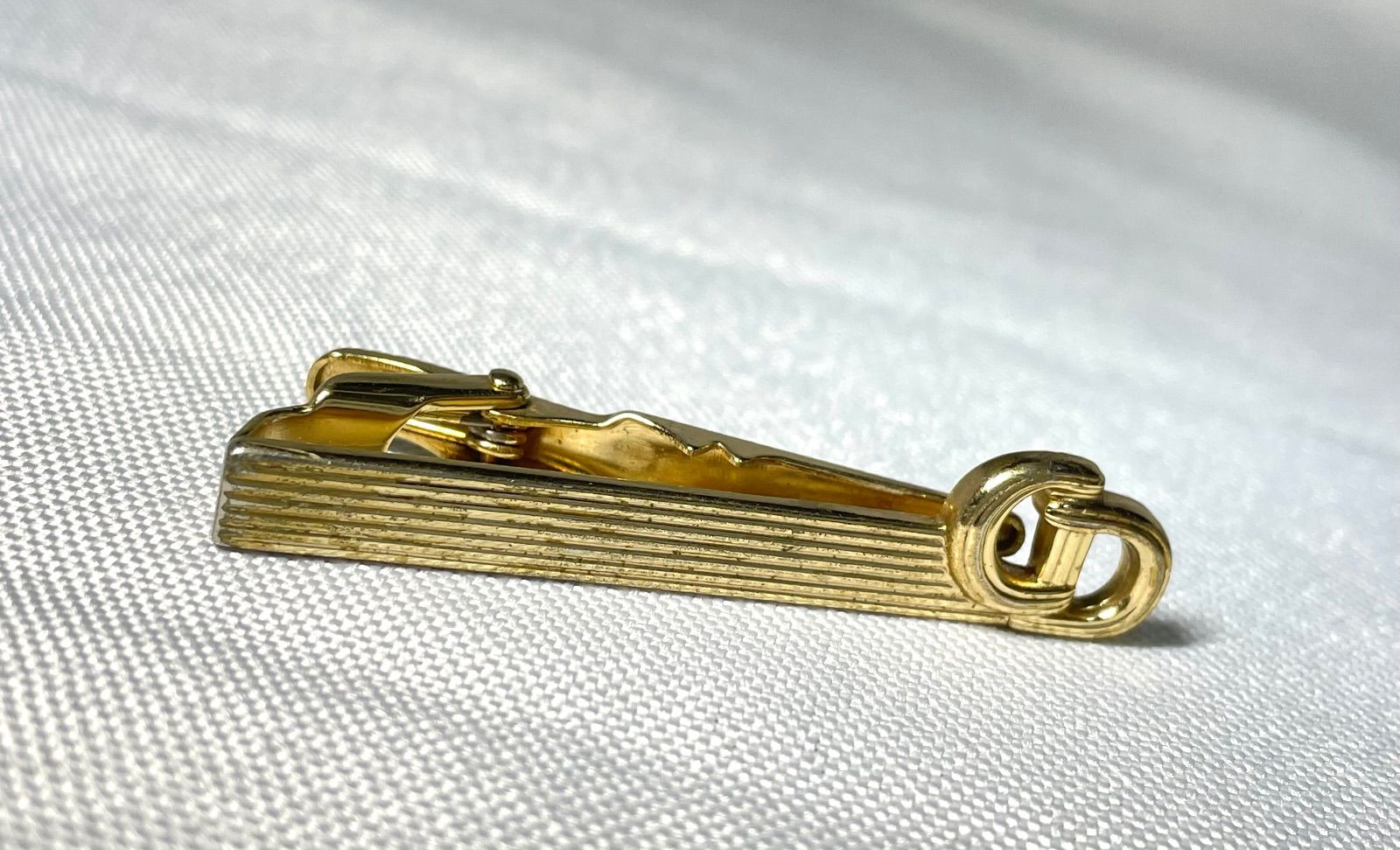 Dior ディオール CDロゴ ストライプライン ヴィンテージ ゴールド