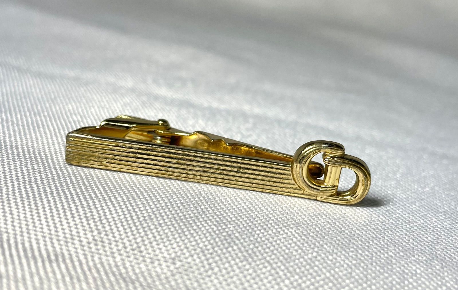 Dior ディオール CDロゴ ストライプライン ヴィンテージ ゴールド