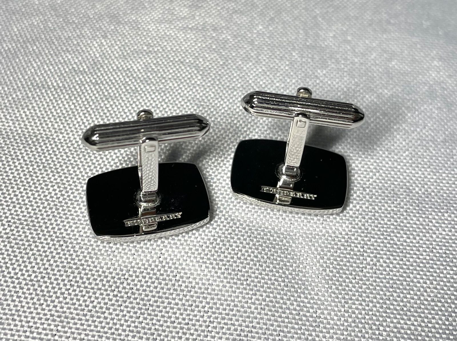 美品 希少 Burberry バーバリー ホースナイトロゴ 騎士デザイン 艶消し