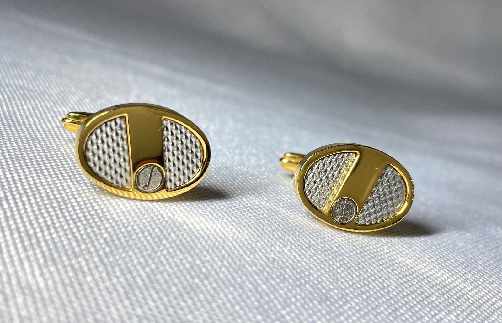 dunhill ダンヒル dロゴ＆メッシュライン シルバー＆ゴールド