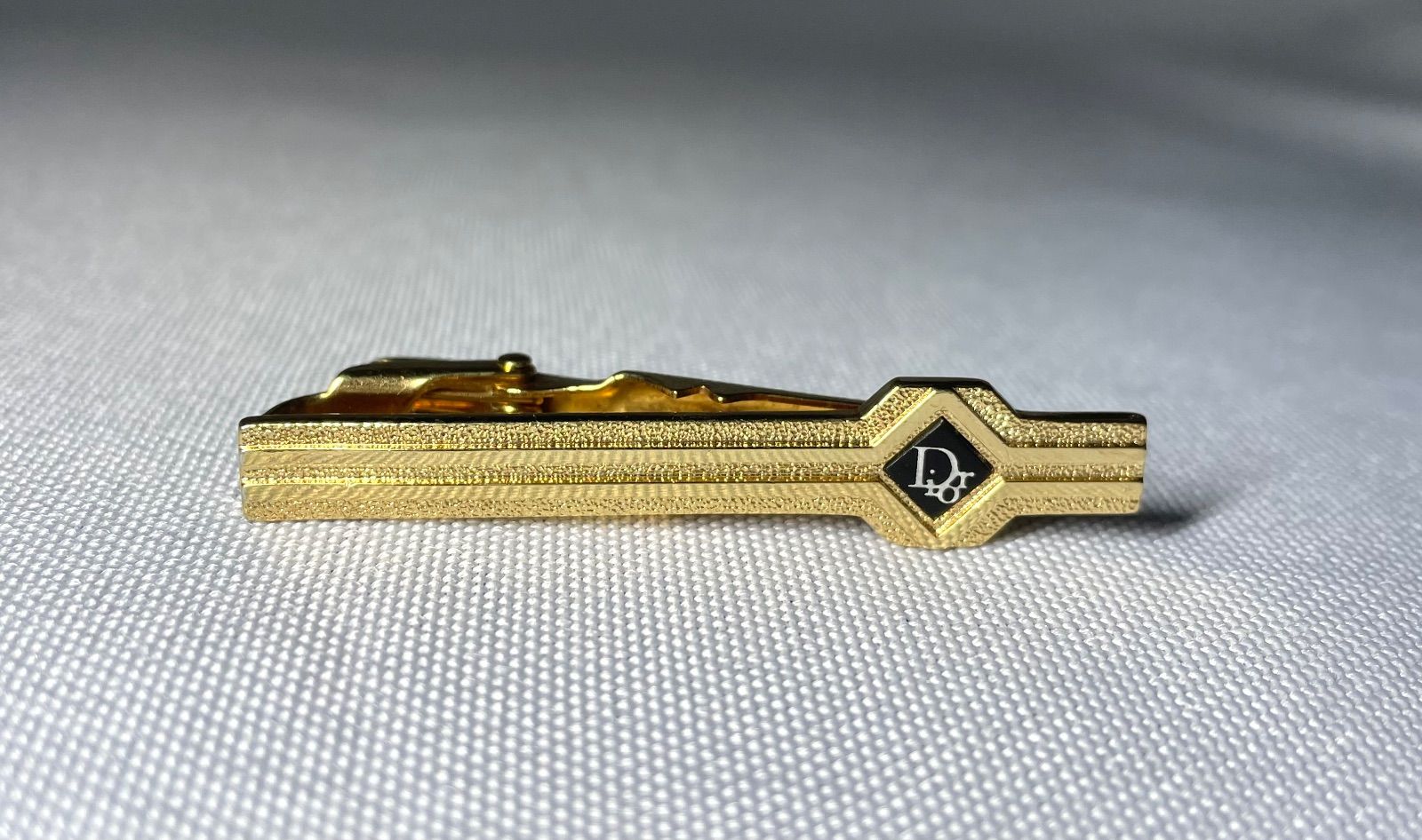 Dior ディオール ブランドロゴ ストライプライン ヴィンテージ ネクタイピン タイピン タイバー ゴールド＆ブラック メンズ