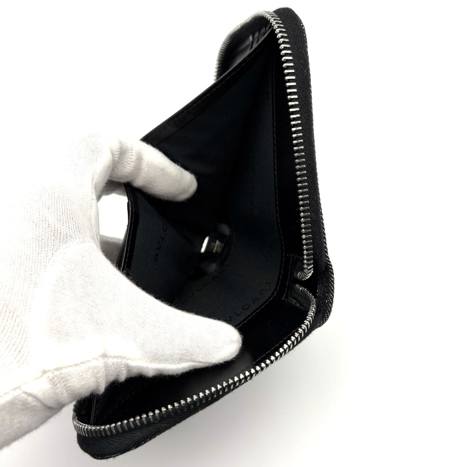 美品 】BVLGARI ブルガリ ロゴマニア デニム ラウンドファスナー 二