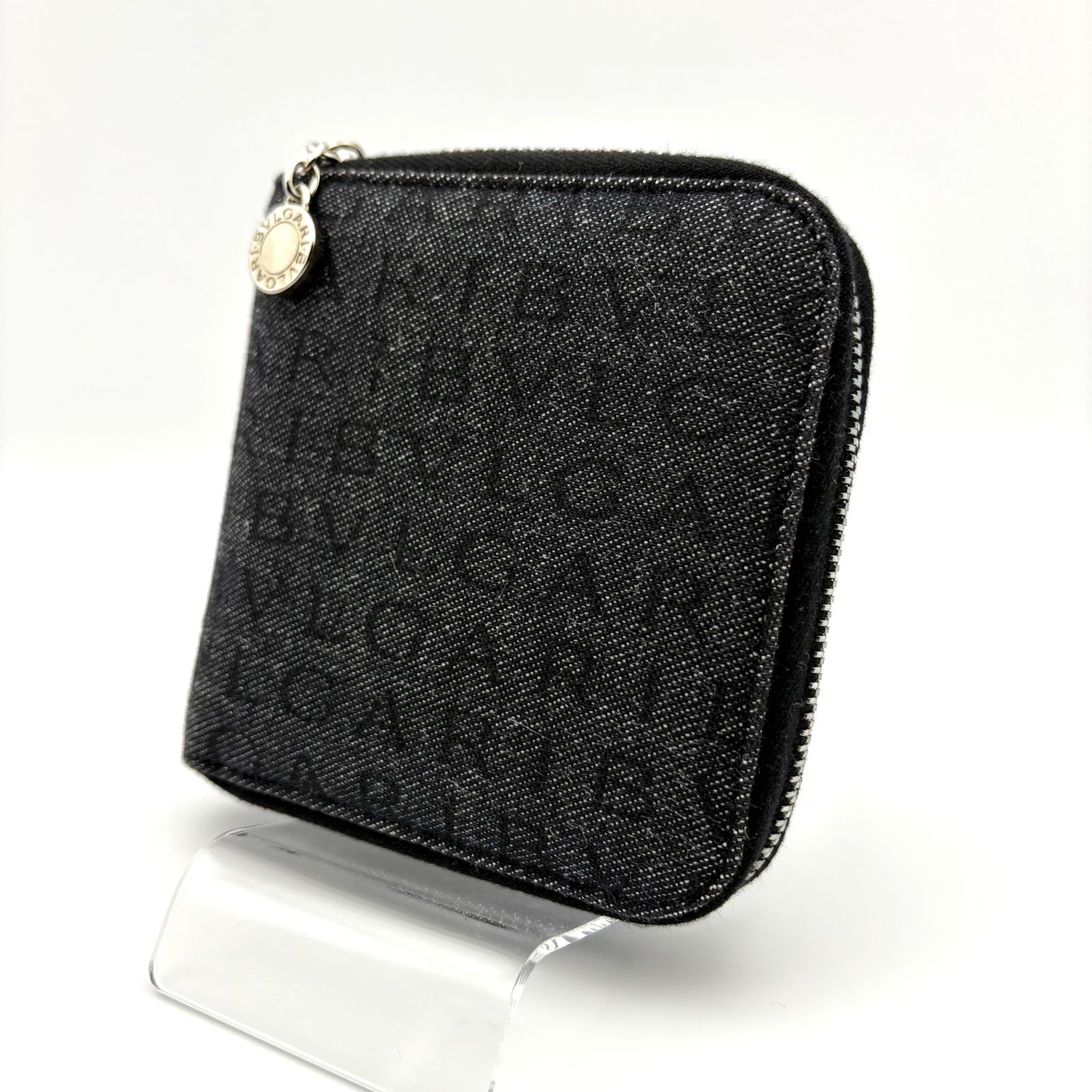 美品 】BVLGARI ブルガリ ロゴマニア デニム ラウンドファスナー 二